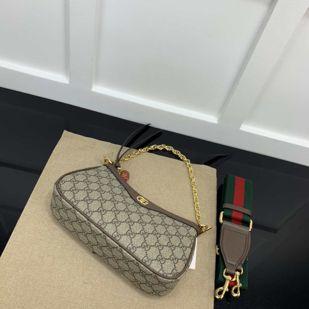 Gucci Hobo Bags